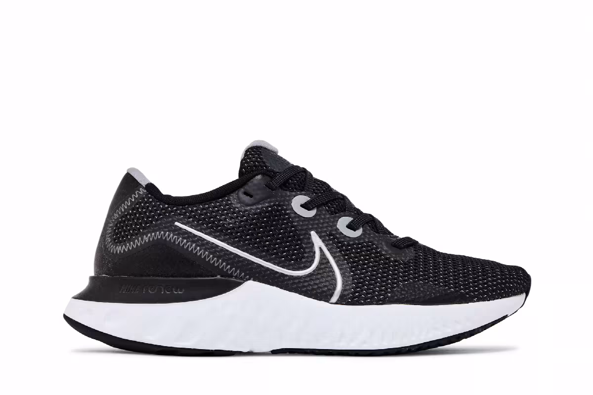 Nike Renew Run 4E Wide Black, view 2