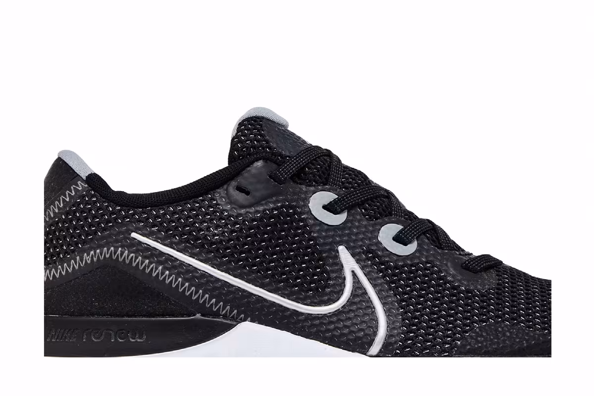 Nike Renew Run 4E Wide Black, view 3