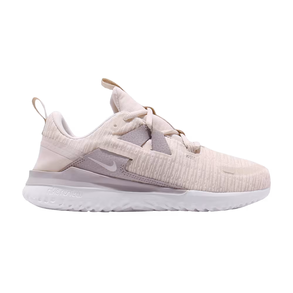 Nike Women's Renew Arena Pale Ivory