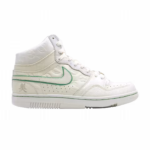 Nike Wmns Court Force High Premium Qk
