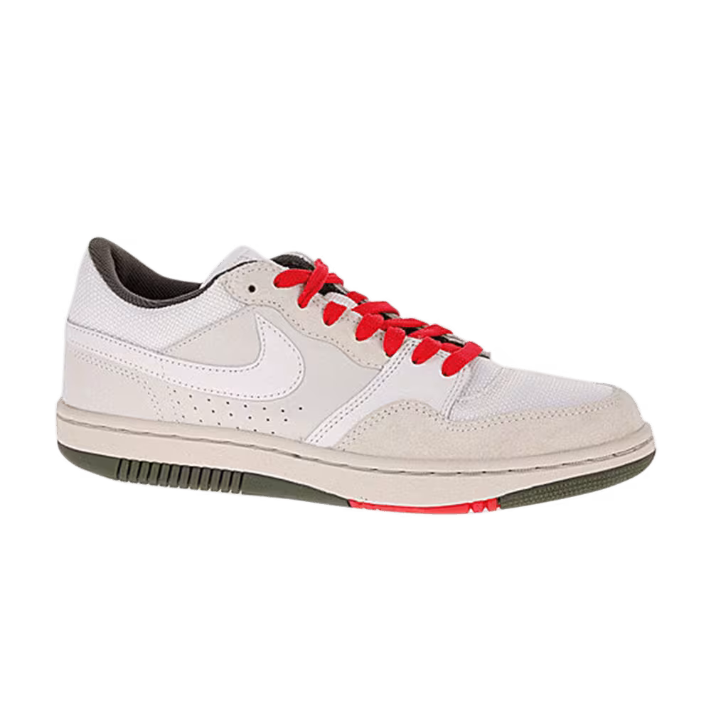 Nike Court Force Low