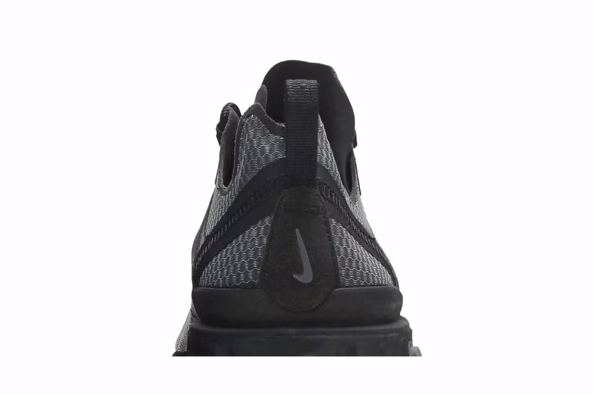 Nike React Element 55 Triple Black, view 8