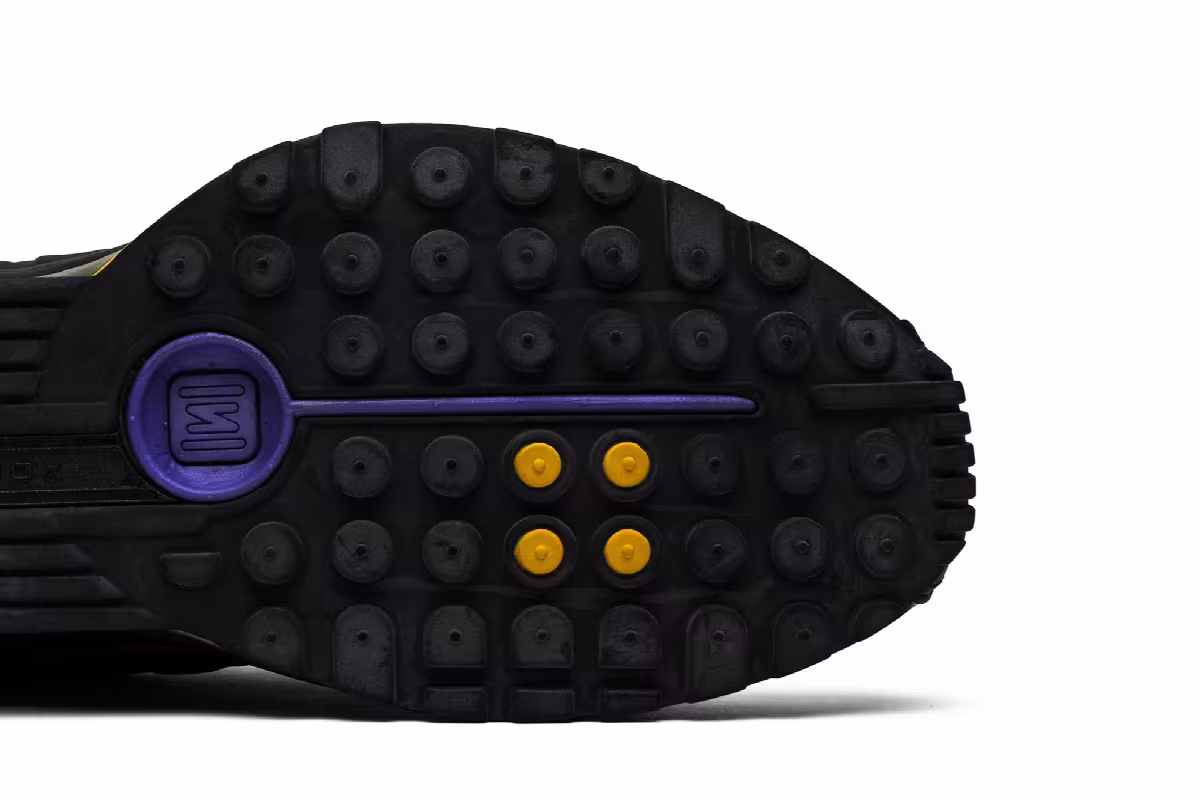 Nike Shox R4 LA, view 6