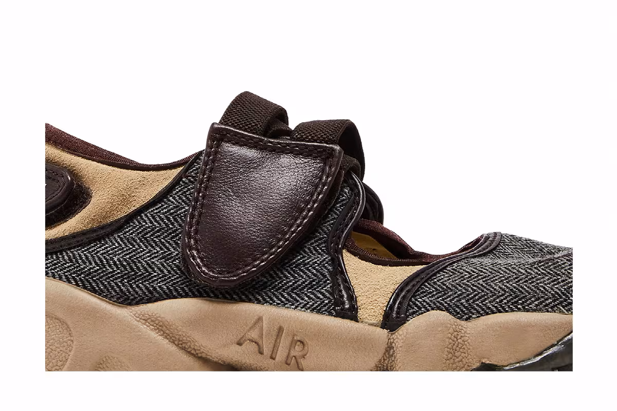 Nike Women's Air Rift+ Boulder Zigzag, view 3