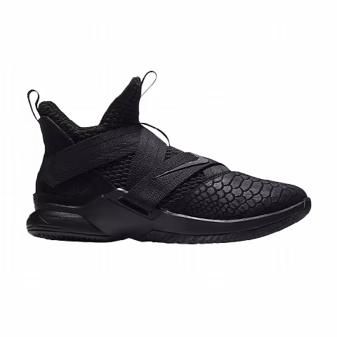 Nike Lebron Soldier 12 SFG GS 'Triple Black'