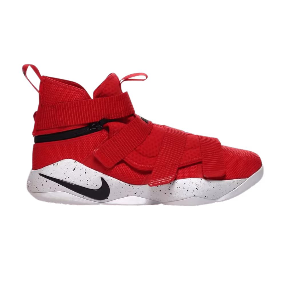 Nike LeBron Zoldier 11 FlyEase Extra-Wide University Red