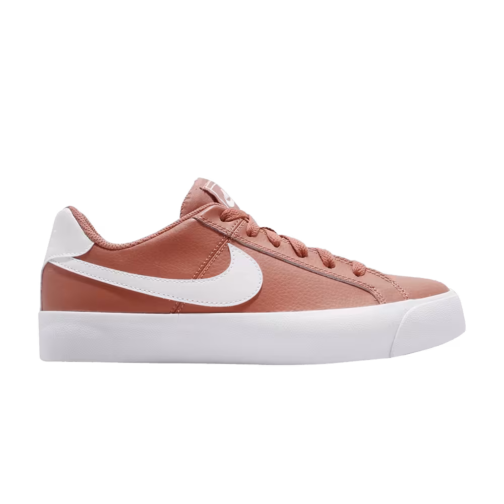 Nike Women's Court Royale AC Terra Brush