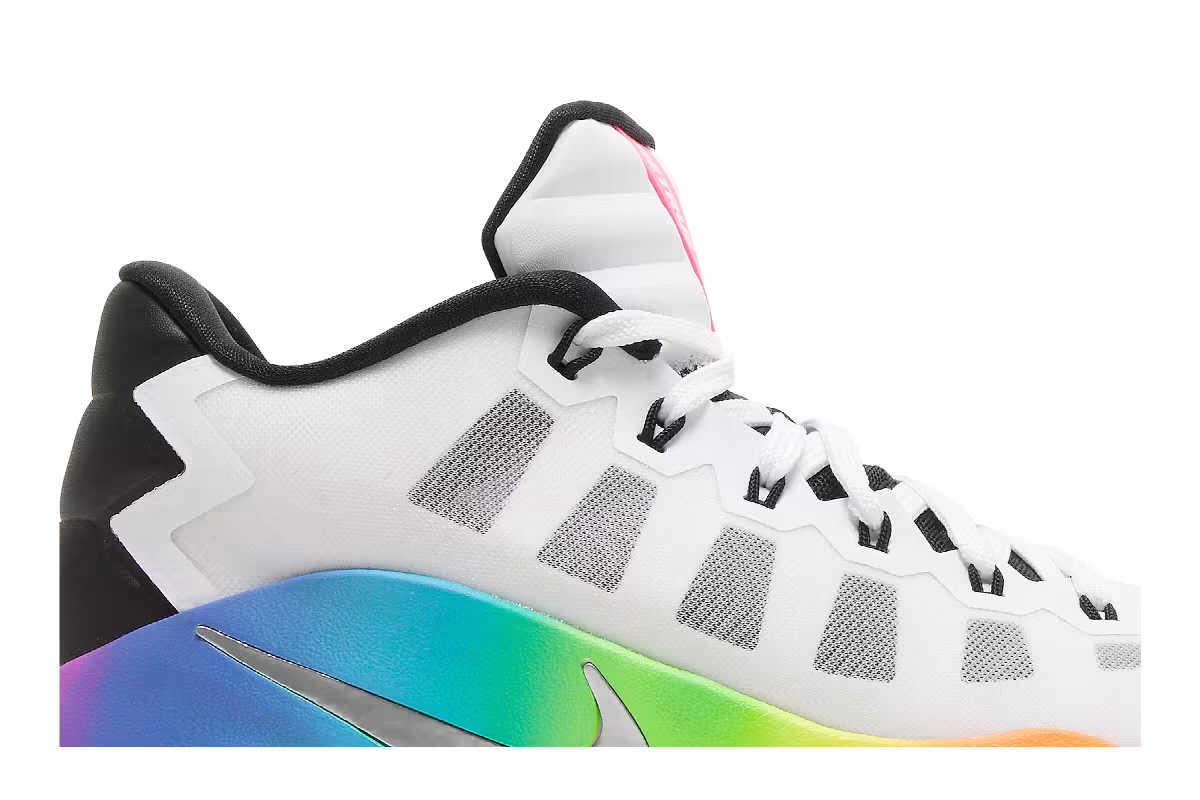 Nike Hyperdunk 2016 Low Multi-Color, view 3