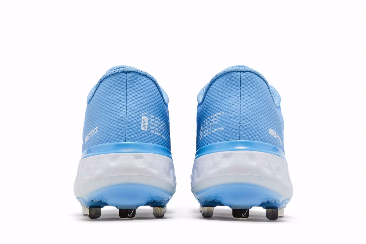 Nike Alpha Huarache Elite 3 UNC, view 7