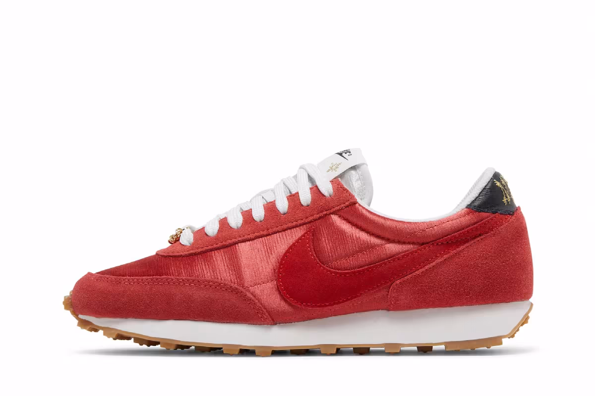 Nike Women's Daybreak Martian Sunrise, view 4