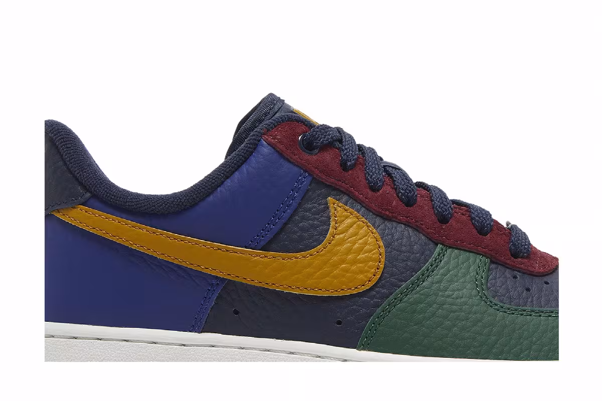 Nike Women's Air Force 1 Command Force - Obsidian Gorge Green, view 3