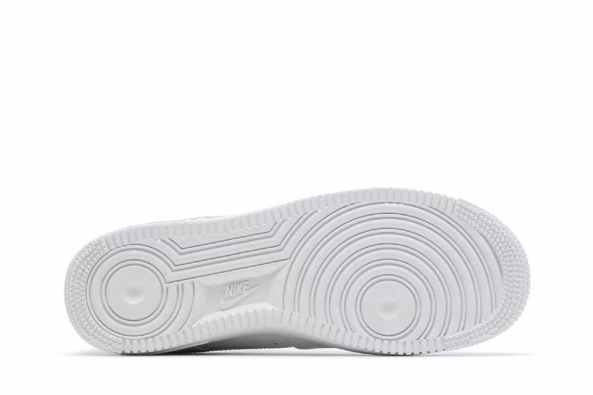 Nike Women's Air Force 1 White, view 5