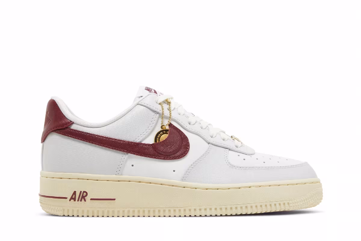 Nike Women's Air Force 1 Sisterhood, view 2
