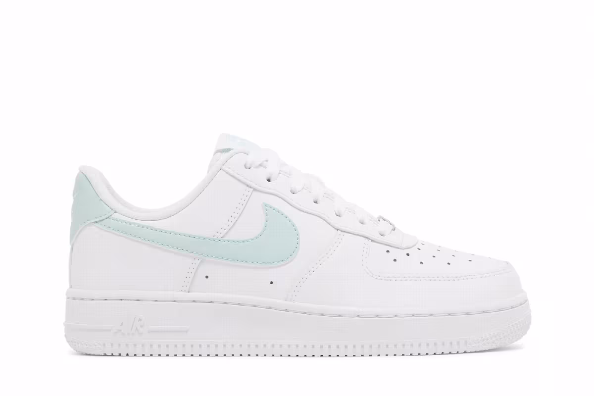 Nike Women's Air Force 1 Jade Ice, view 2