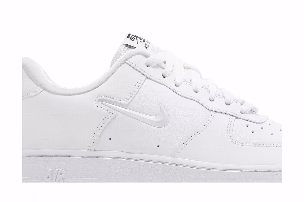 Nike Women's Air Force 1 Dance - White, view 3