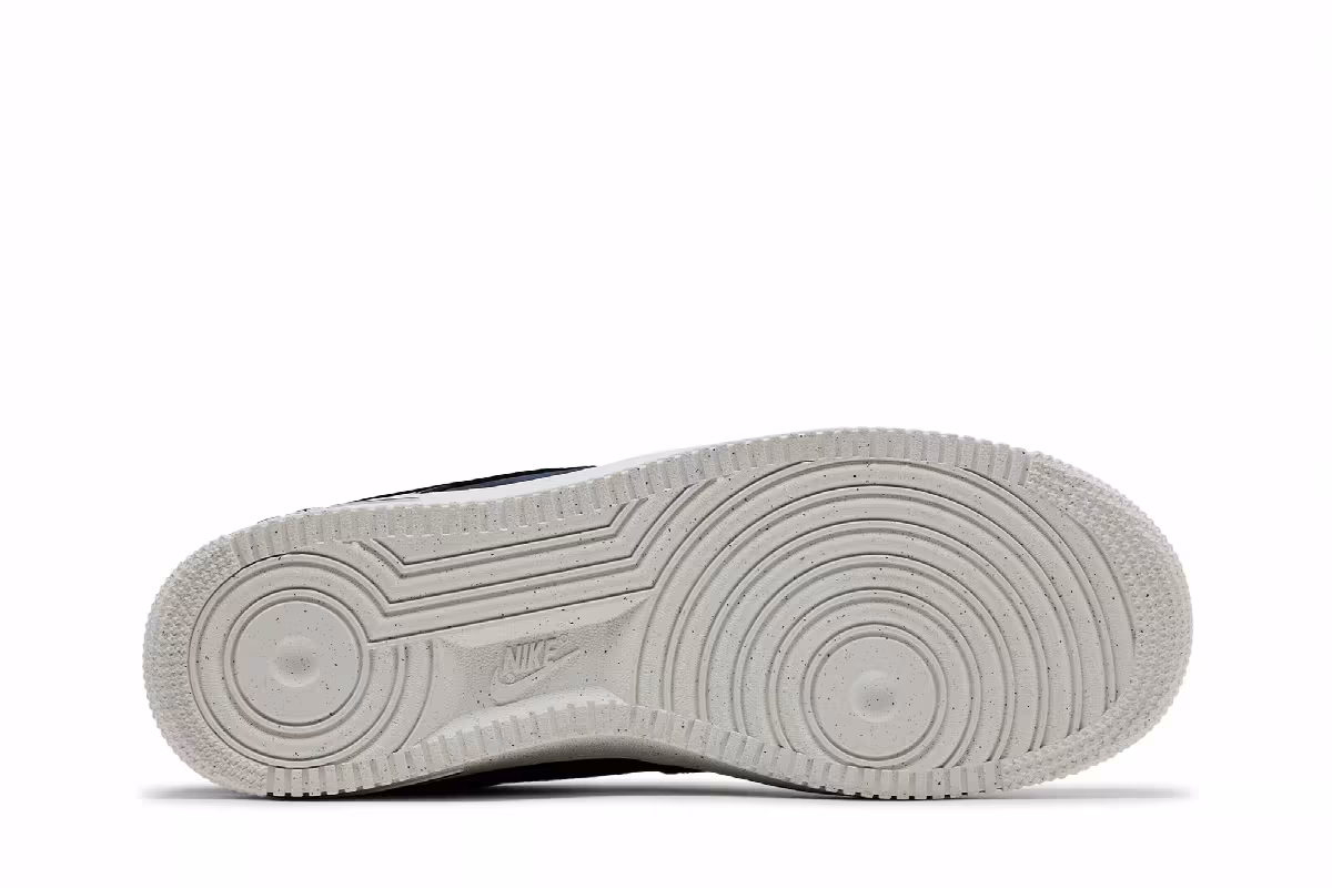 Nike Women's Air Force 1 Obsidian, view 5