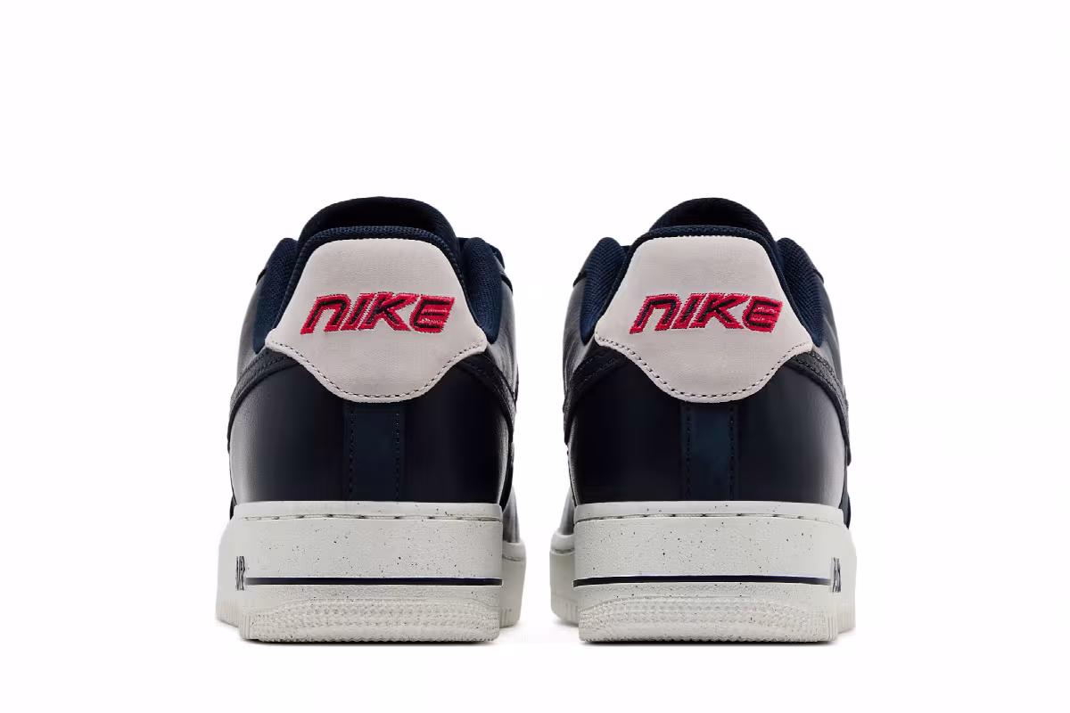 Nike Women's Air Force 1 Obsidian, view 7