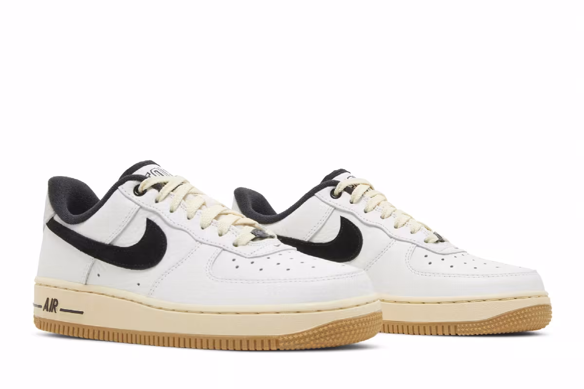 Nike Women's Air Force 1 Command Force - White Black, view 9