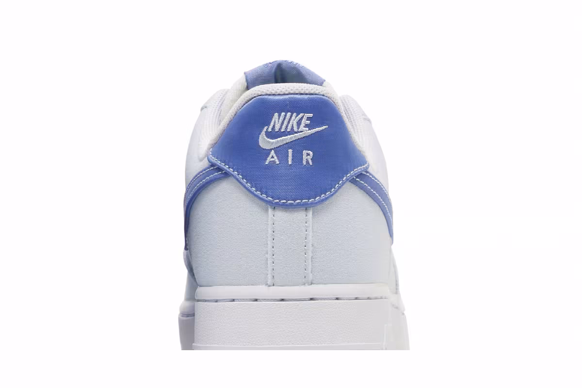 Nike Women's Air Force 1 Blue Tint Polar, view 8