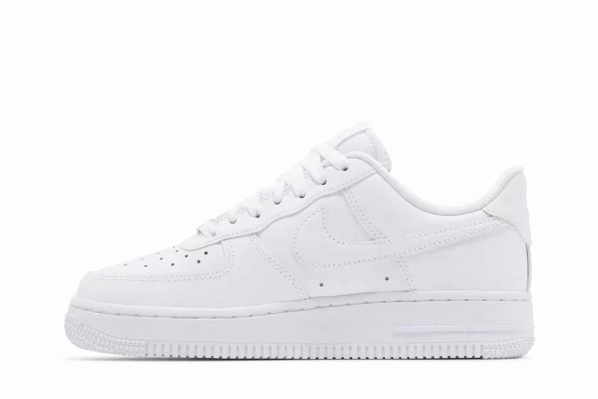 Nike Women's Air Force 1 Studded Swoosh, view 4