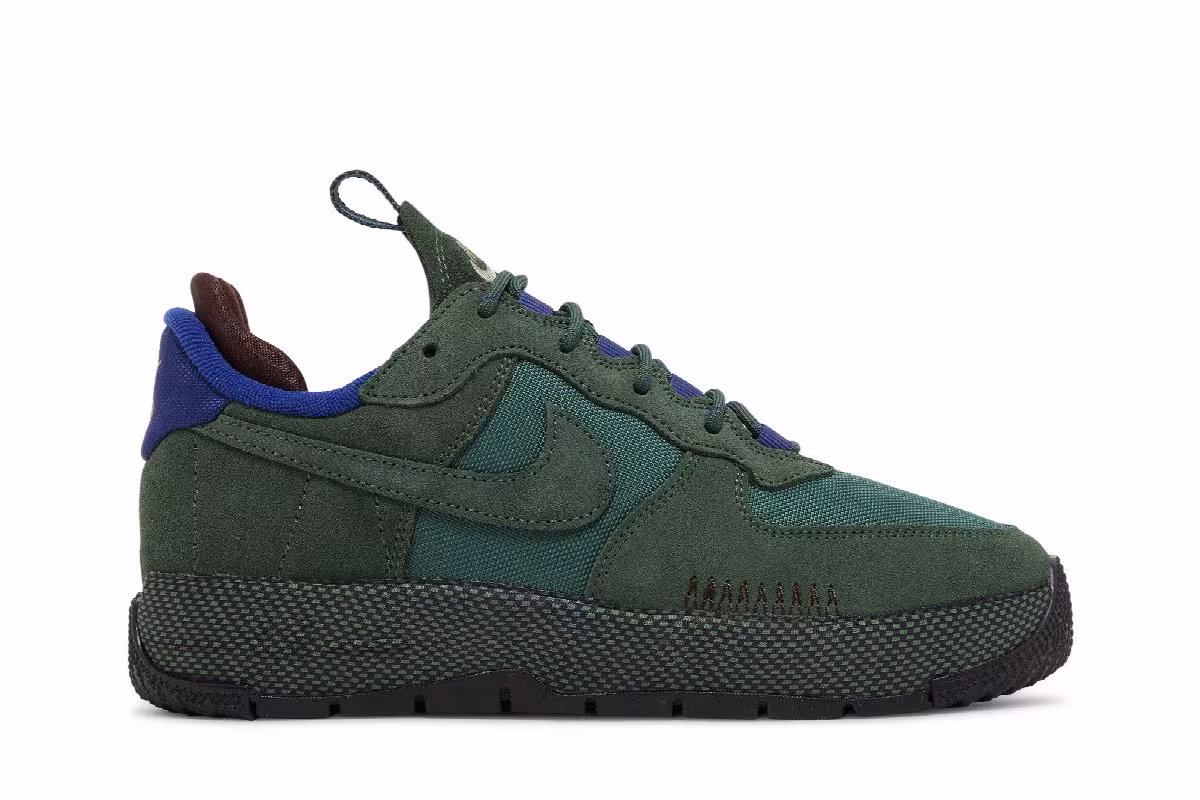 Nike Women's Air Force 1 Wild Fir, view 2