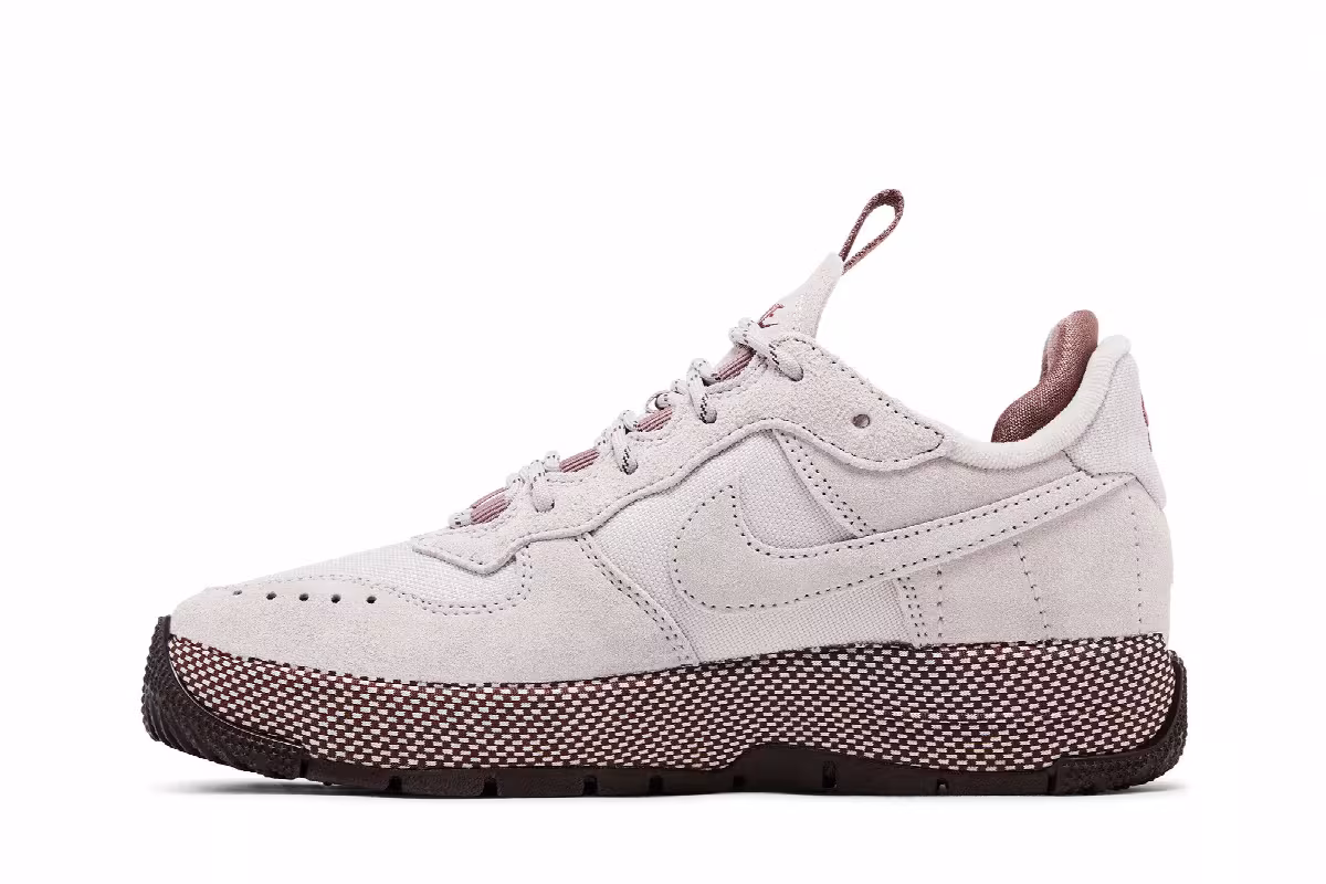 Nike Women's Air Force 1 Wild Platinum Violet, view 4