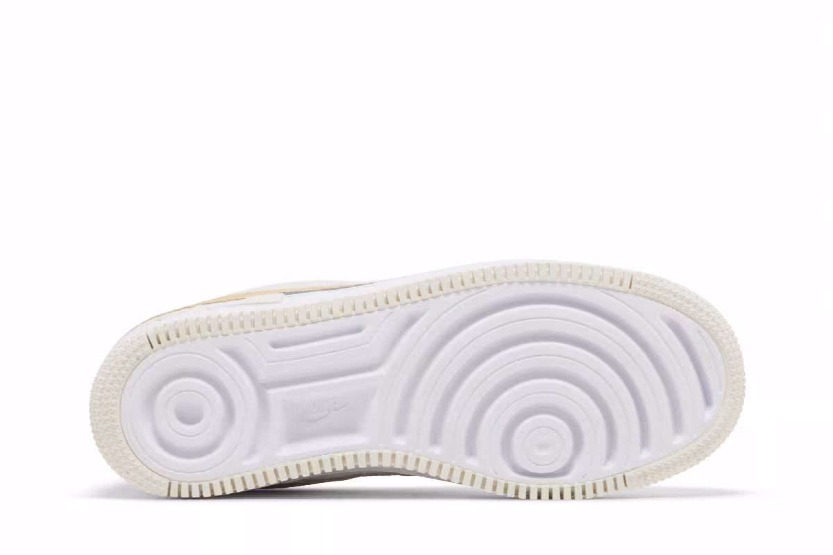 Nike Women's Air Force 1 Shadow Sesame, view 5