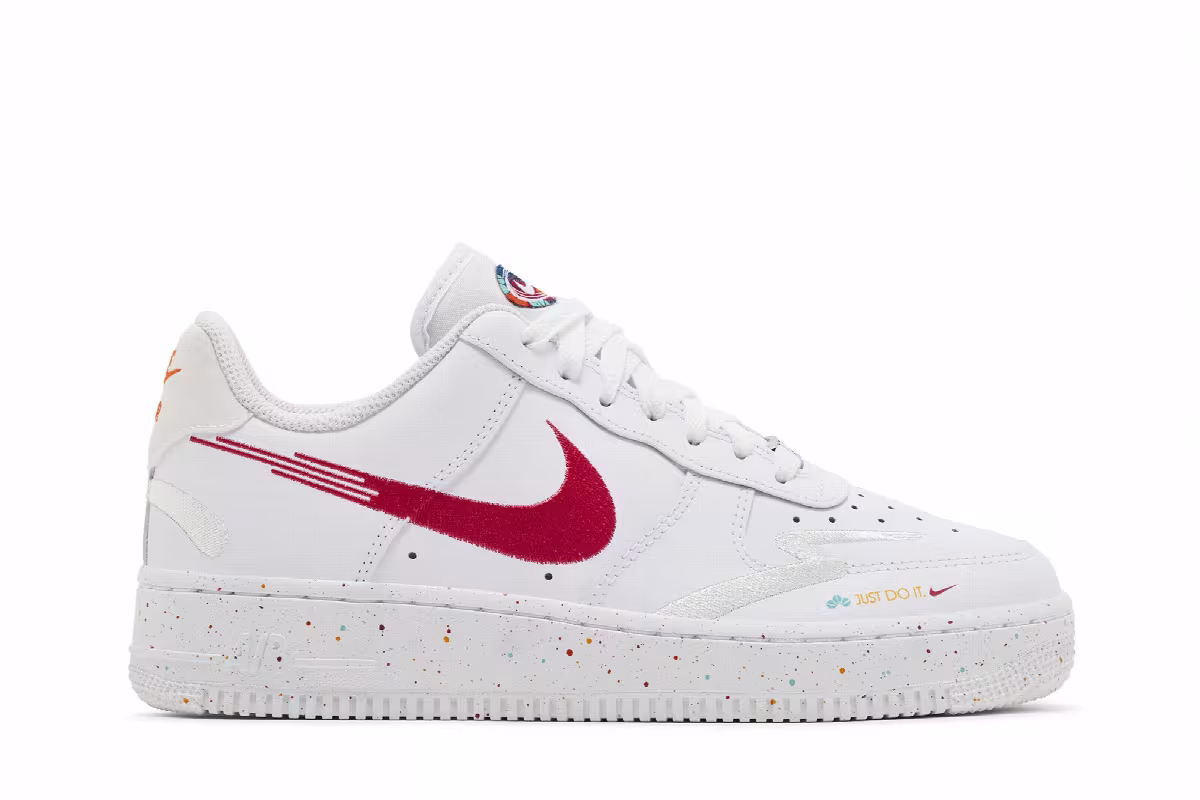 Nike Women's Air Force 1 Leap High, view 2