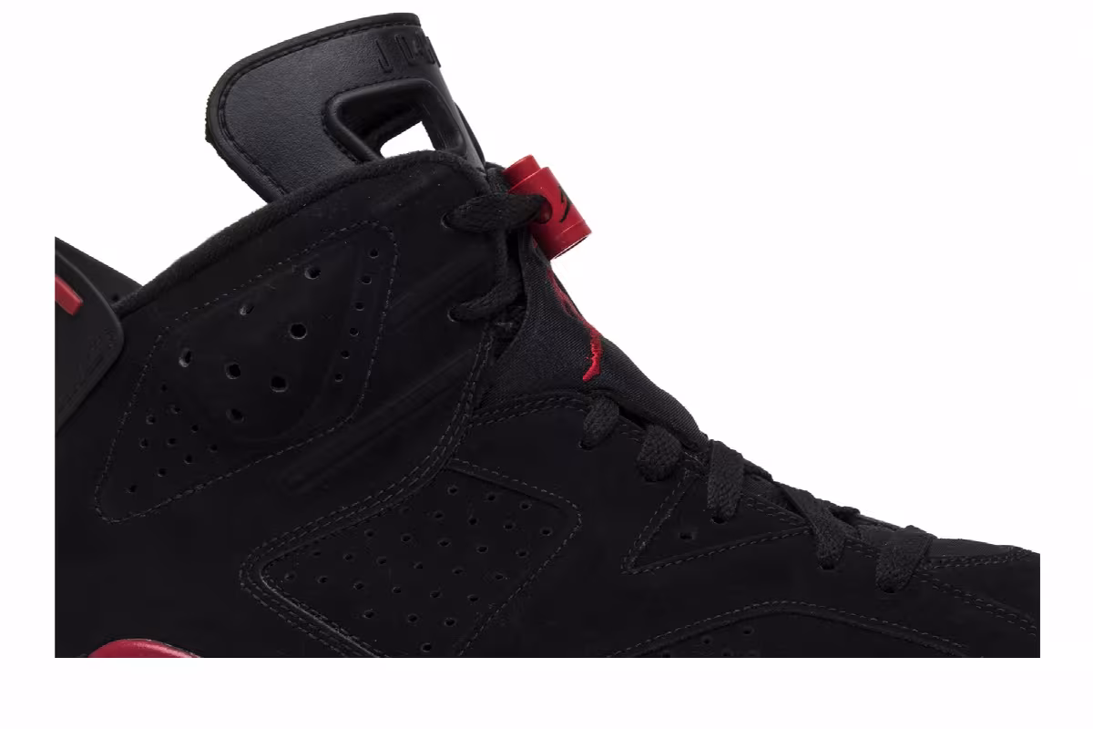Air Jordan 6 Varsity Red 2010, view 3