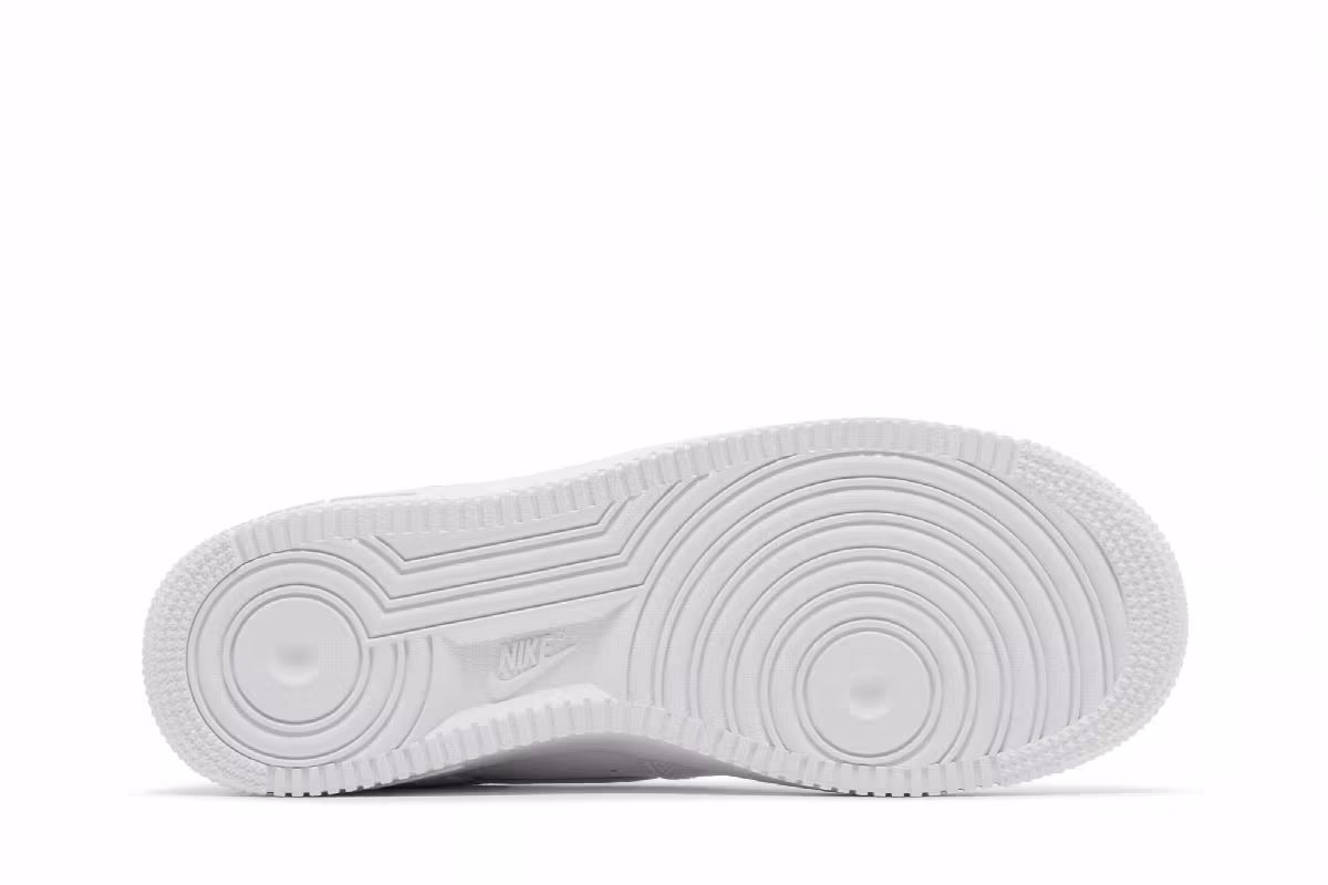 Nike Women's Air Force 1 Coconut Milk Oxygen Purple, view 5
