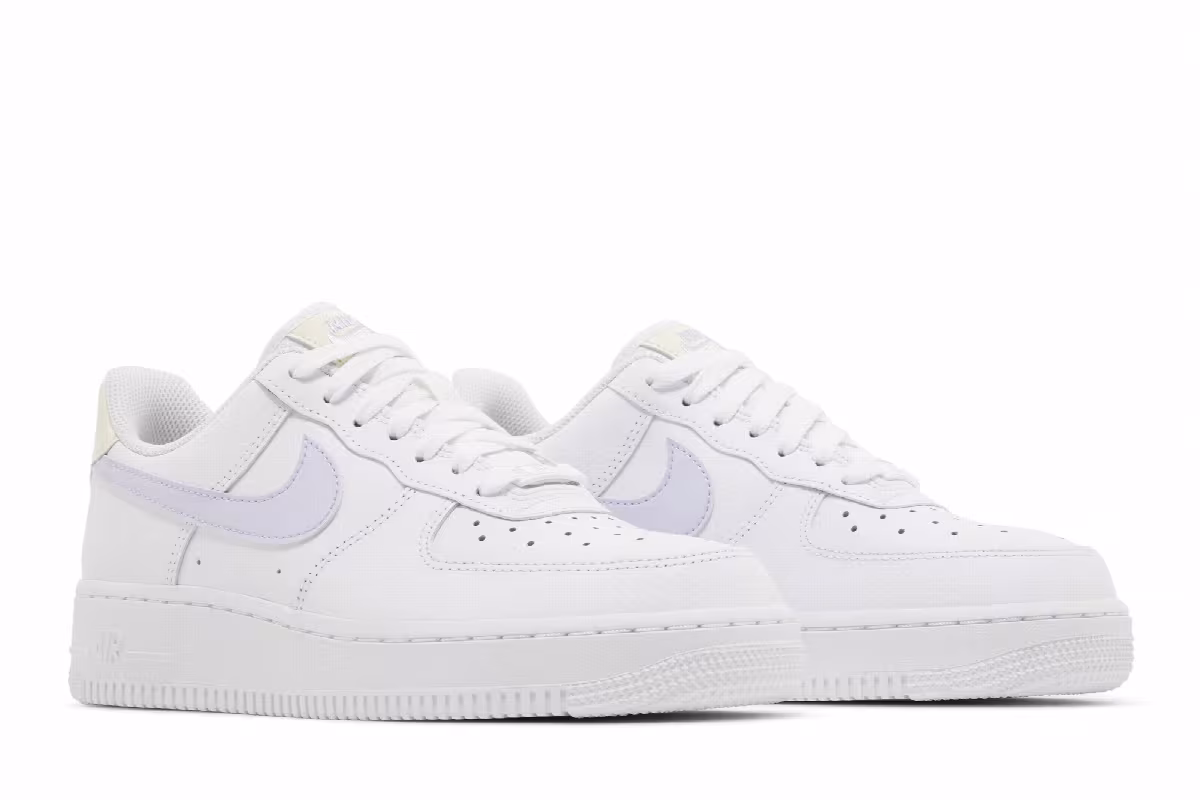 Nike Women's Air Force 1 Coconut Milk Oxygen Purple, view 9