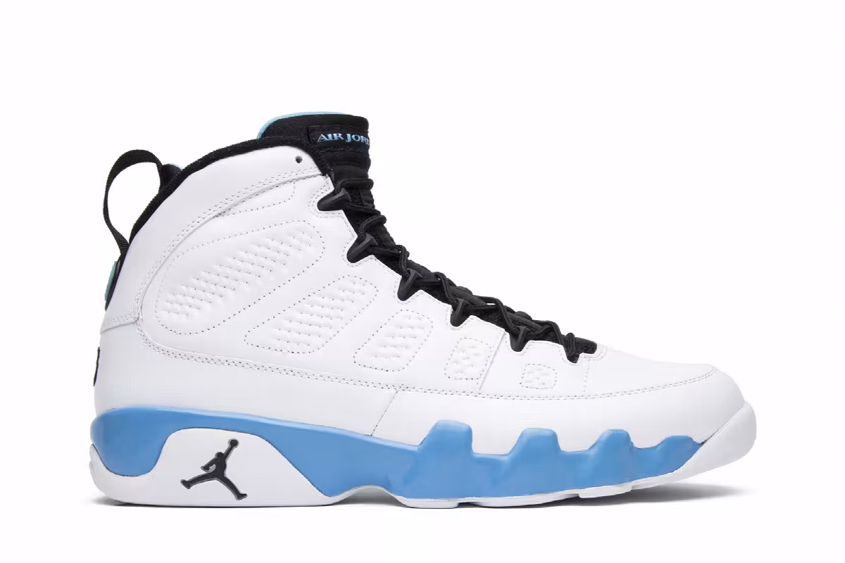 Air Jordan 9 Powder Blue 2010, view 2