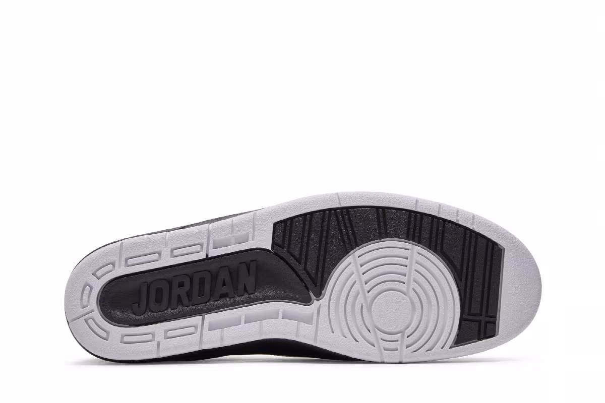 Air Jordan 2 QF Black White, view 5