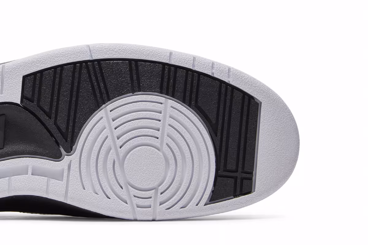 Air Jordan 2 QF Black White, view 6
