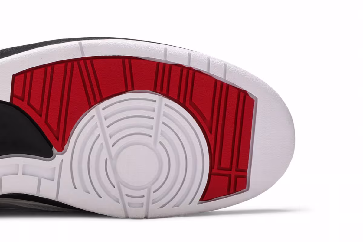 Air Jordan 2 QF Varsity Red 2010, view 6