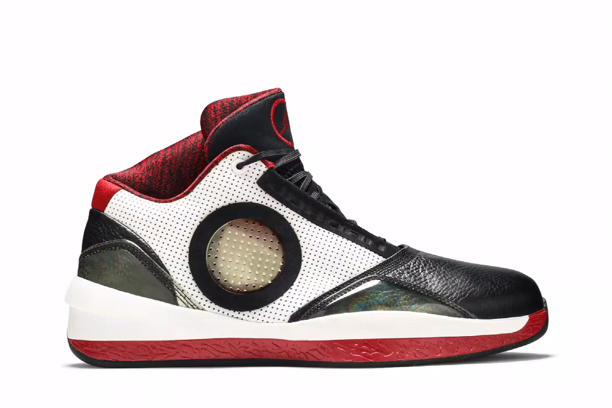 Air Jordan 2010 Black Varsity Red, view 2