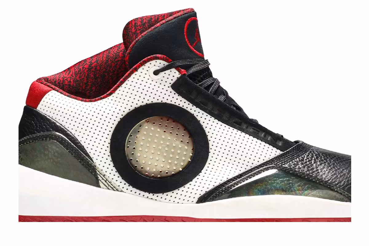 Air Jordan 2010 Black Varsity Red, view 3