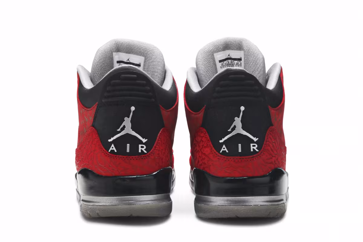 Air Jordan 3 Doernbecher 2010, view 7