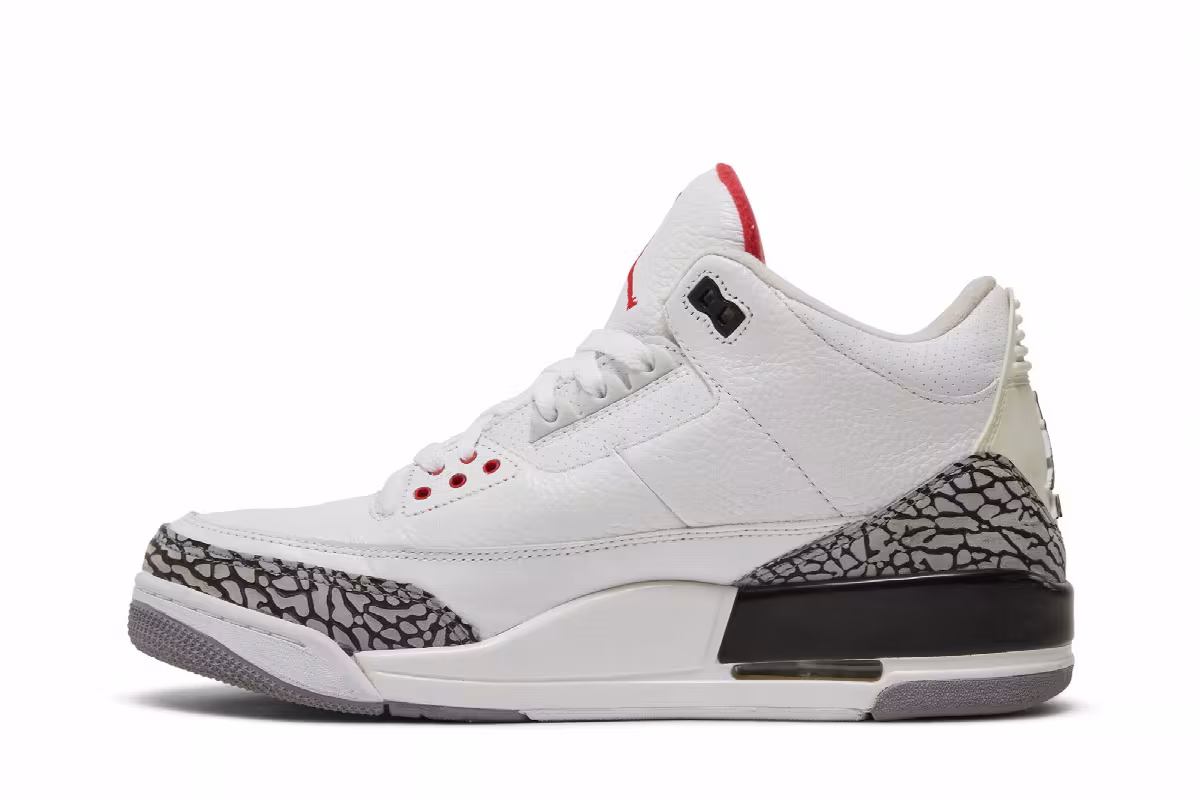 Air Jordan 3 White Cement 2011, view 4