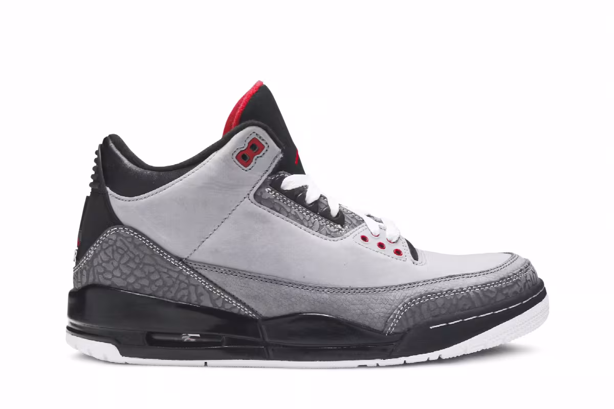 Air Jordan 3 Stealth, view 2