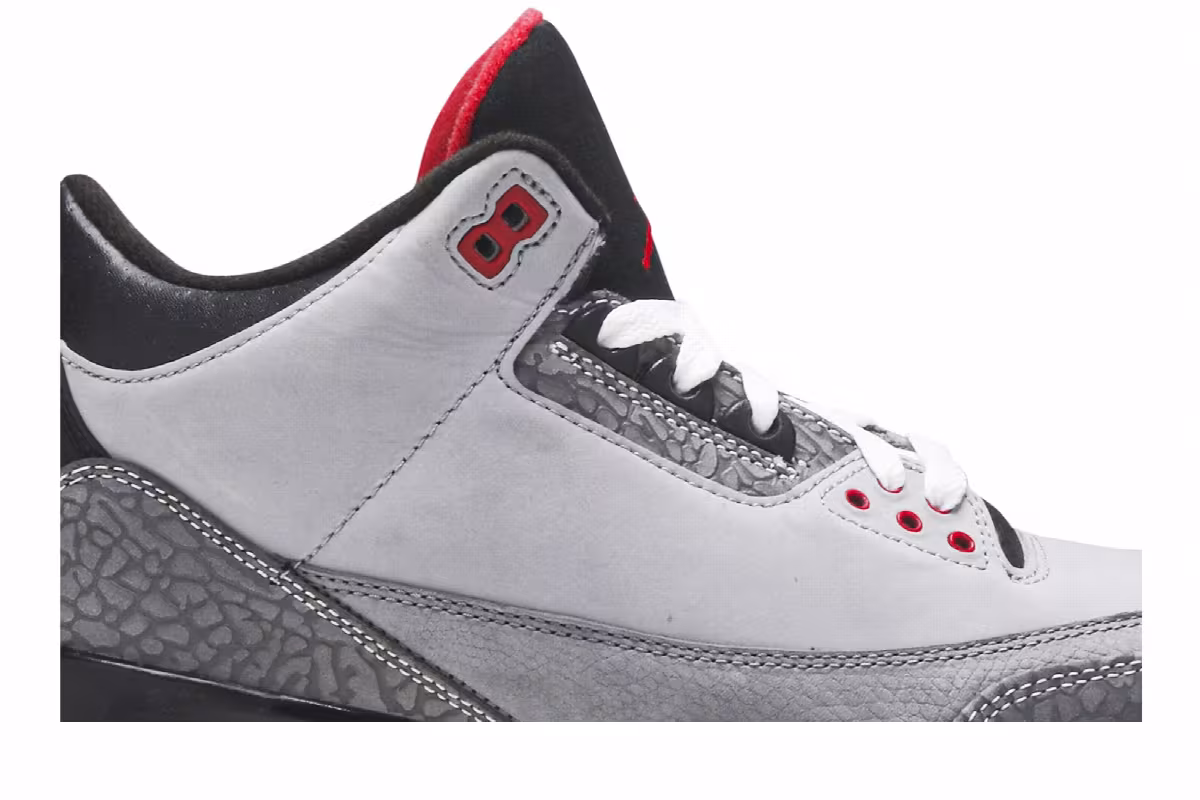Air Jordan 3 Stealth, view 3