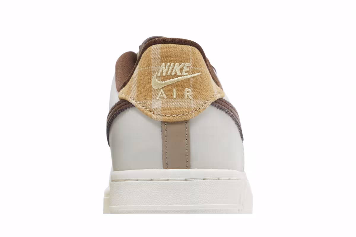 Nike Air Force 1 LV8 GS Brogue, view 8