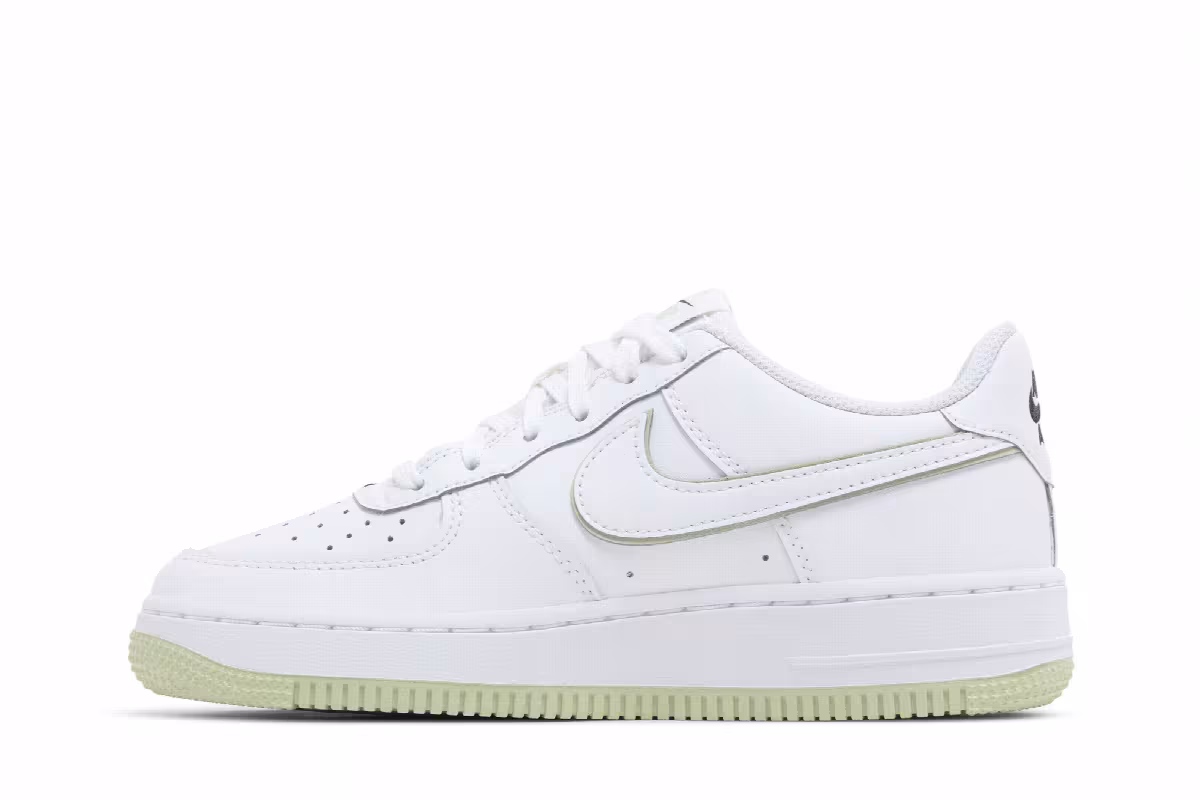 Nike Air Force 1 GS Honeydew, view 4