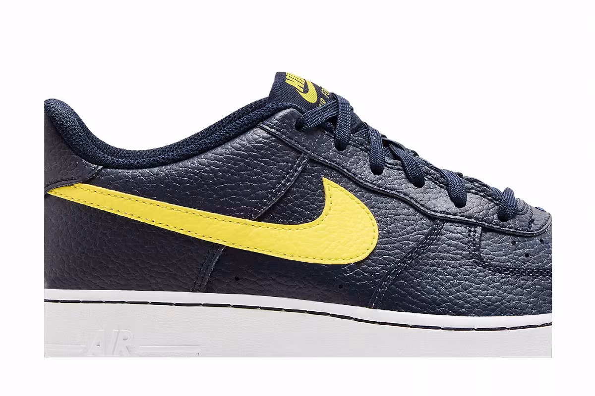 Nike Air Force 1 GS Obsidian Opti Yellow, view 3