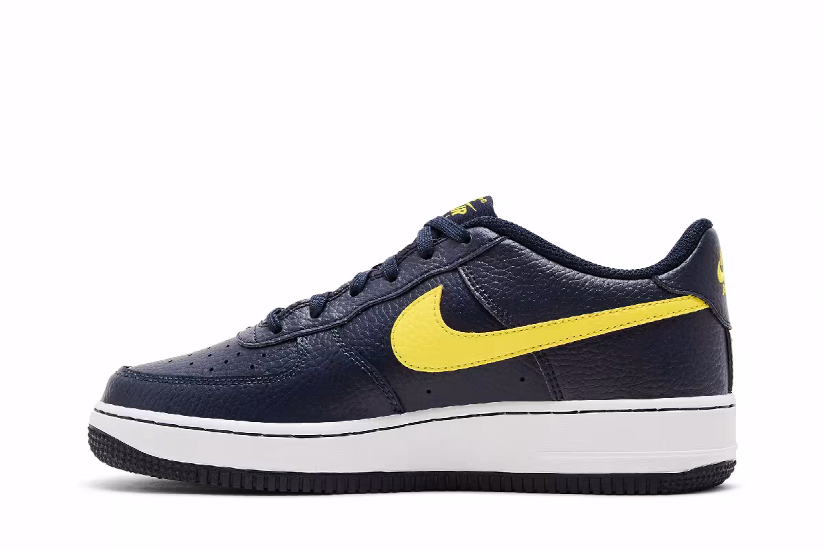 Nike Air Force 1 GS Obsidian Opti Yellow, view 4