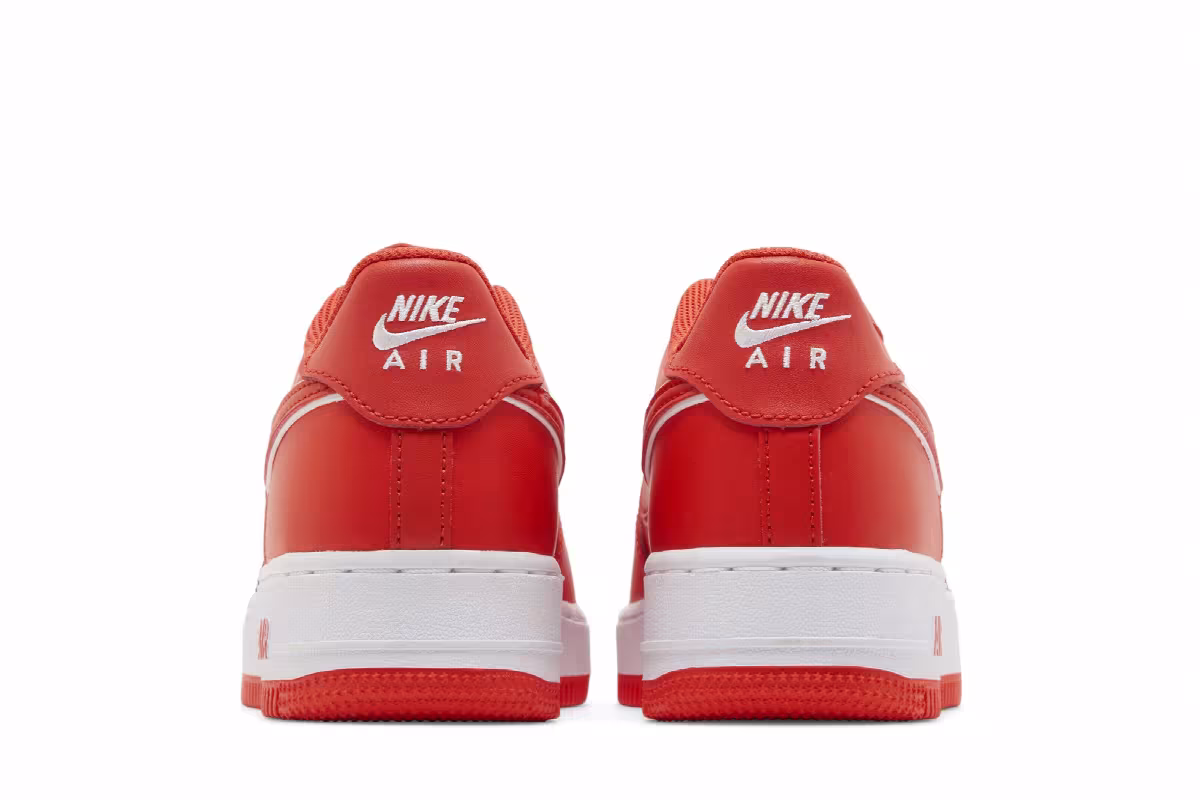 Nike Air Force 1 GS Picante Red, view 7
