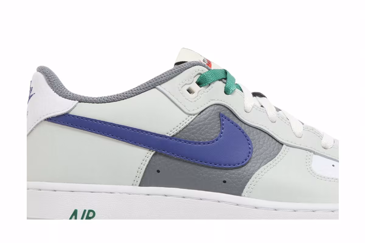 Nike Air Force 1 LV8 GS Remix - Light Green, view 3