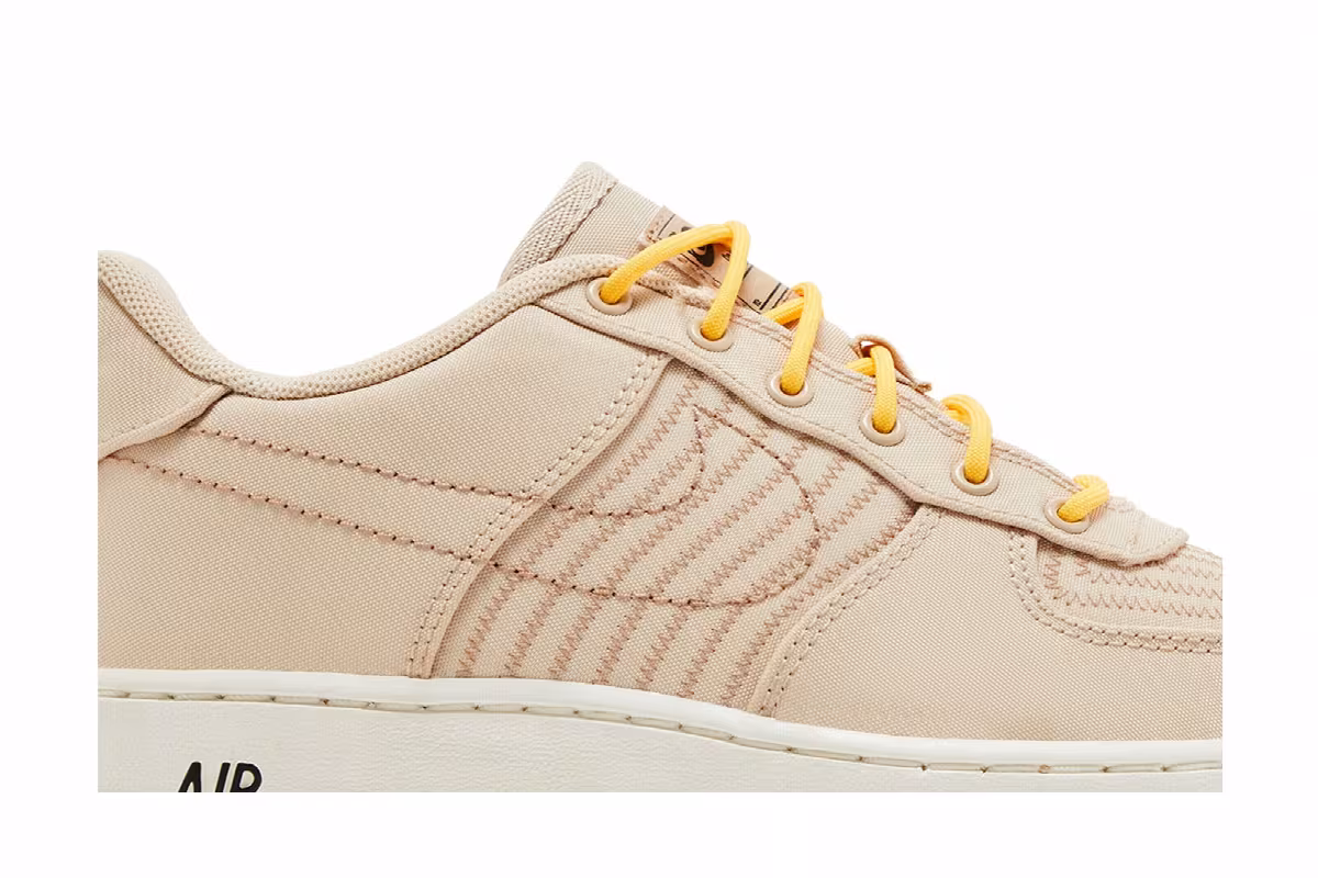 Nike Air Force 1 LV8 3 GS Sanddrift Citron Pulse, view 3