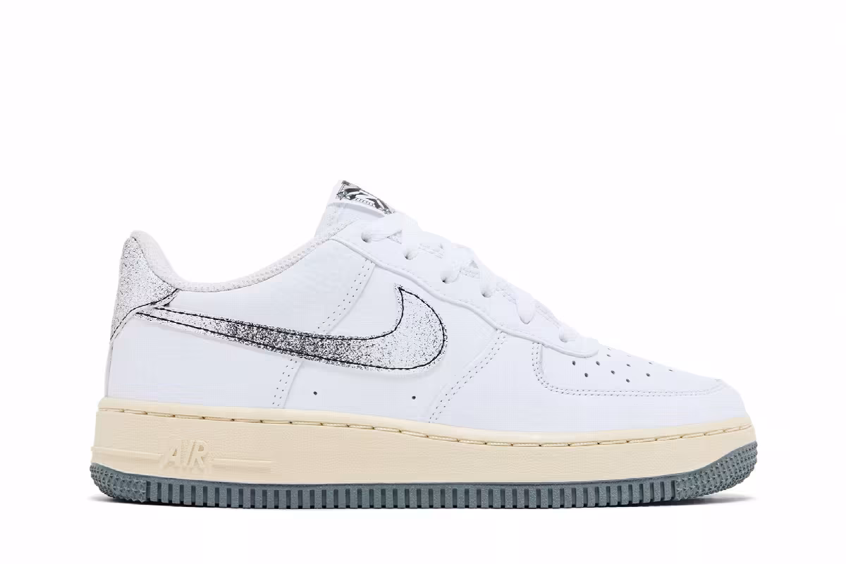 Nike Air Force 1 LV8 3 GS 50 Years of Hip-Hop, view 2