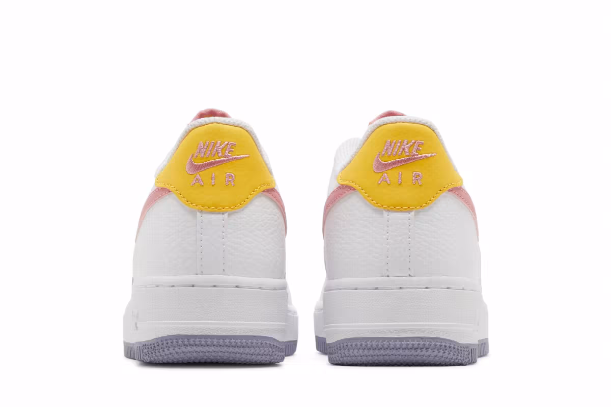 Nike Air Force 1 GS White Coral Chalk, view 7